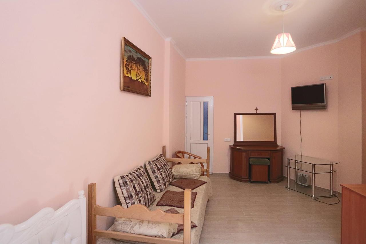 Garnim Guest House Jerevan Eksteriør bilde